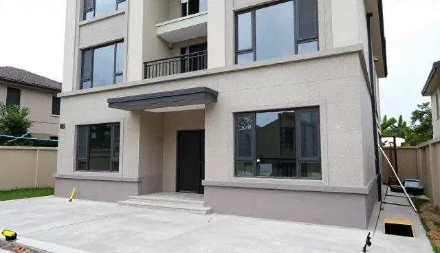 幕墙工程选型中的关键因素与施工建议